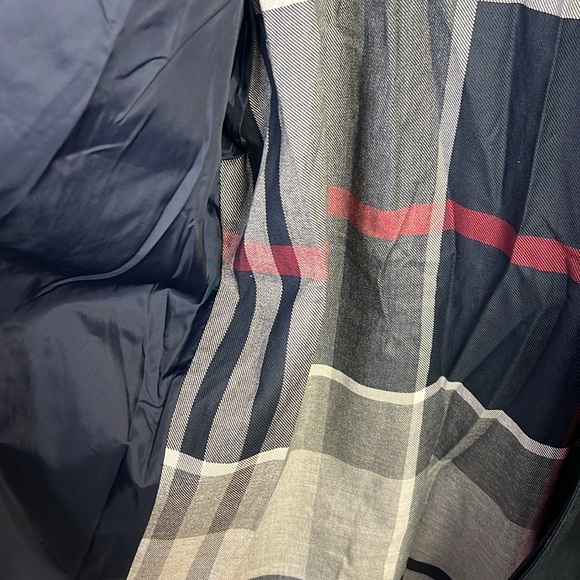 Men’s Barbour Lorden Waterproof Overcoat - Picture 9 of 10